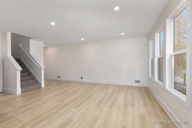 4846 Hidden River Avenue 55, Wyoming, MI 49418