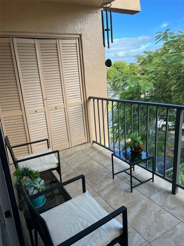 13715 Kendale Lakes Cir A-304, Miami, FL 33183