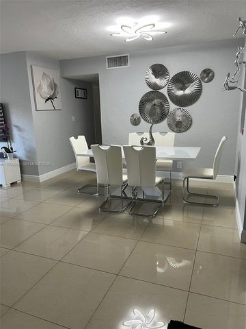 13715 Kendale Lakes Cir A-304, Miami, FL 33183