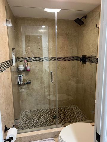 13715 Kendale Lakes Cir A-304, Miami, FL 33183