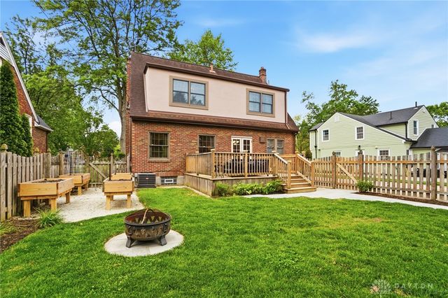 317 E Dixon Avenue, Oakwood, OH 45419