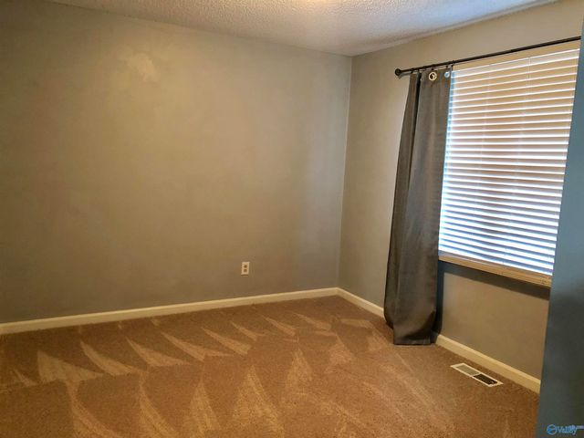 337 Chateau Drive, Huntsville, AL 35801