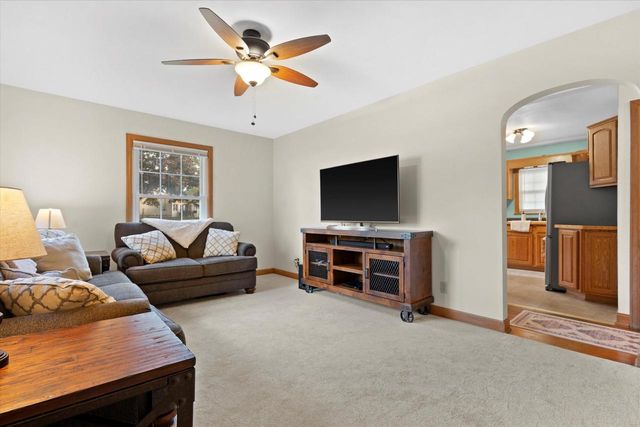 13939 W Ferguson ROAD, New Berlin, WI 53151