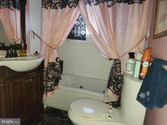 224 N STATE ST, Dover, DE 19901