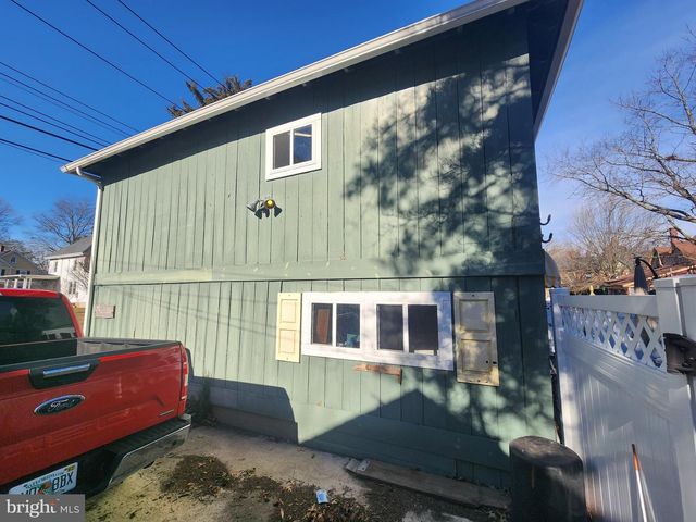 224 N STATE ST, Dover, DE 19901