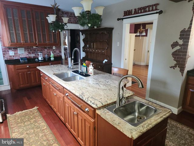 224 N STATE ST, Dover, DE 19901