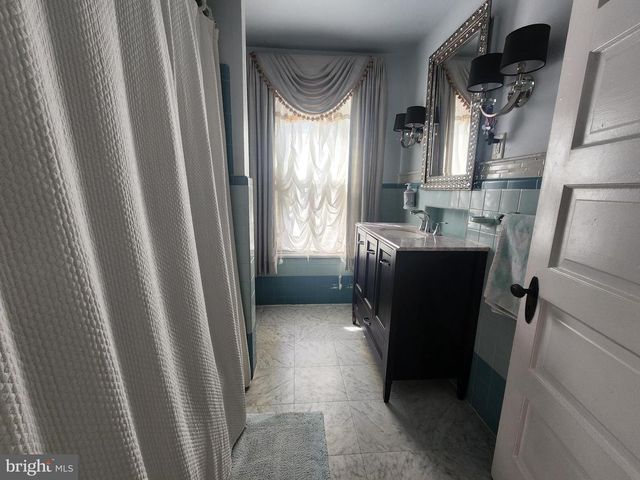 224 N STATE ST, Dover, DE 19901