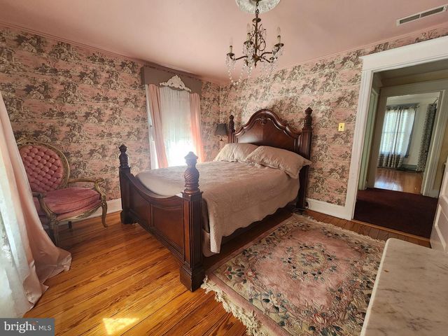 224 N STATE ST, Dover, DE 19901