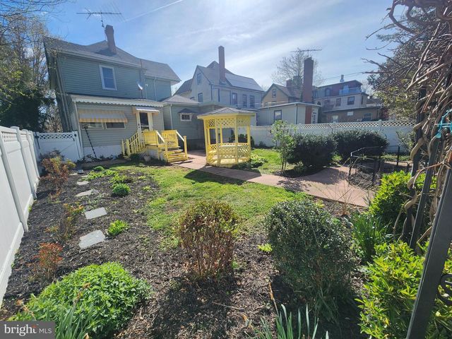224 N STATE ST, Dover, DE 19901