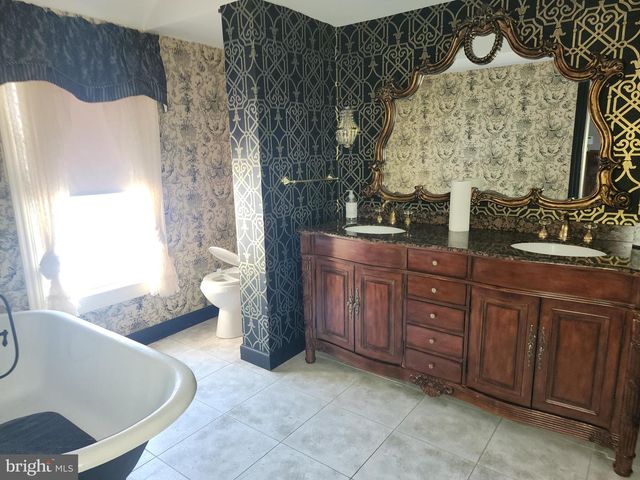 224 N STATE ST, Dover, DE 19901