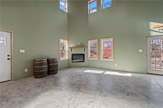 20315 Canary Drive, Rogers, AR 72756