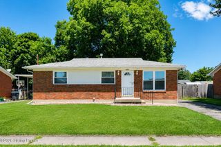 6507 Bluegill Blvd, Louisville, KY 40229
