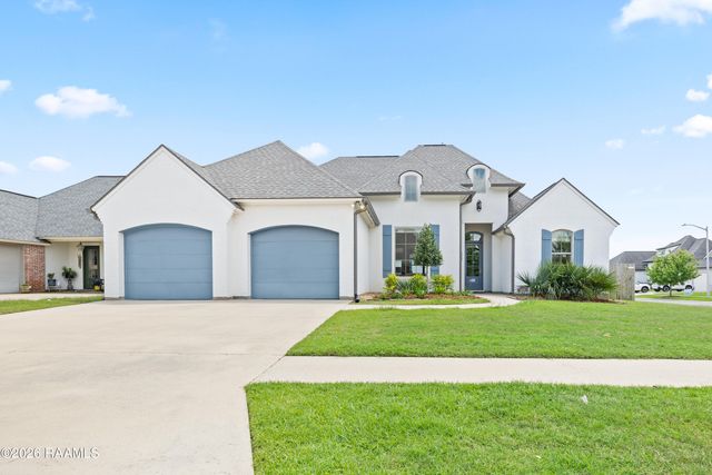 100 Olivewood Drive, Lafayette, LA 70508
