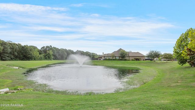 100 Olivewood Drive, Lafayette, LA 70508