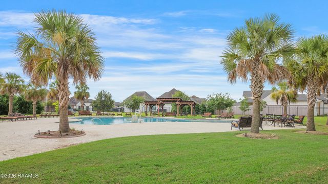 100 Olivewood Drive, Lafayette, LA 70508