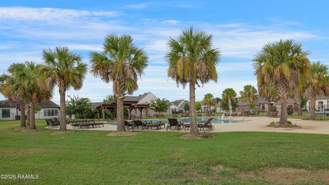 100 Olivewood Drive, Lafayette, LA 70508