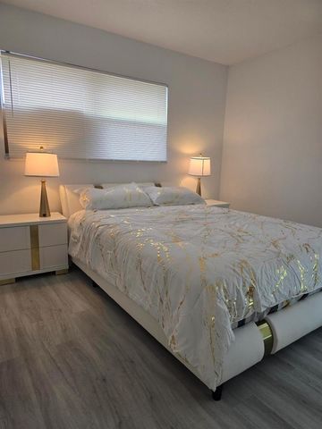2800 W Sunrise Lakes Drive W 312, Sunrise, FL 33322