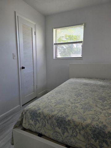 2800 W Sunrise Lakes Drive W 312, Sunrise, FL 33322
