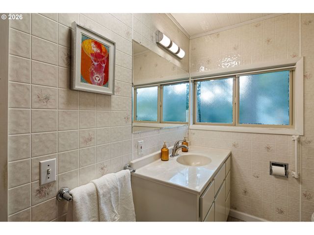 85528 DILLEY Ln, Eugene, OR 97405