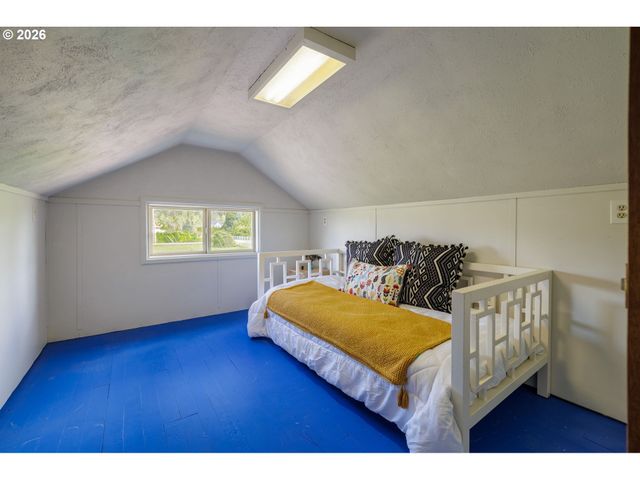 85528 DILLEY Ln, Eugene, OR 97405