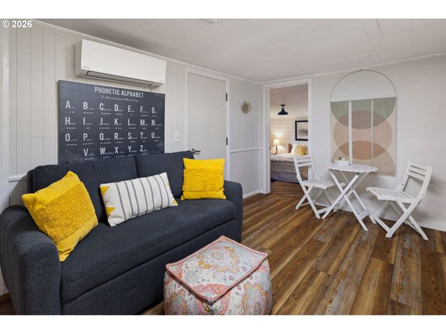 85528 DILLEY Ln, Eugene, OR 97405