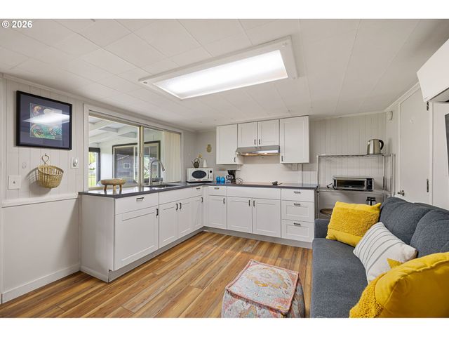 85528 DILLEY Ln, Eugene, OR 97405