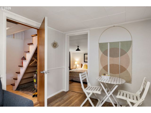 85528 DILLEY Ln, Eugene, OR 97405