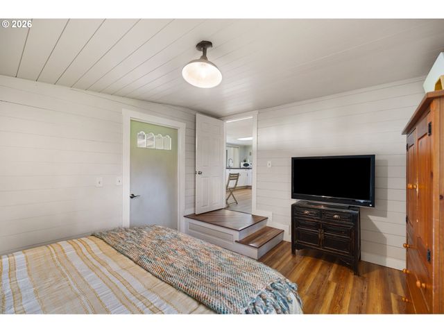 85528 DILLEY Ln, Eugene, OR 97405