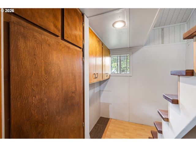 85528 DILLEY Ln, Eugene, OR 97405