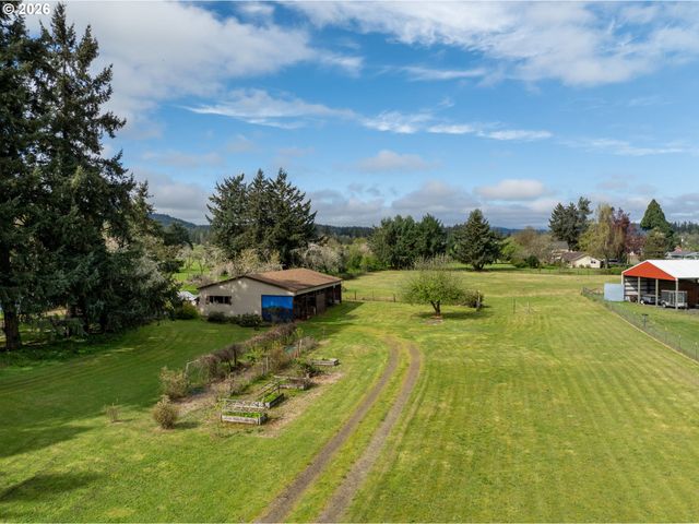 85528 DILLEY Ln, Eugene, OR 97405