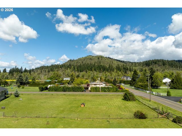 85528 DILLEY Ln, Eugene, OR 97405