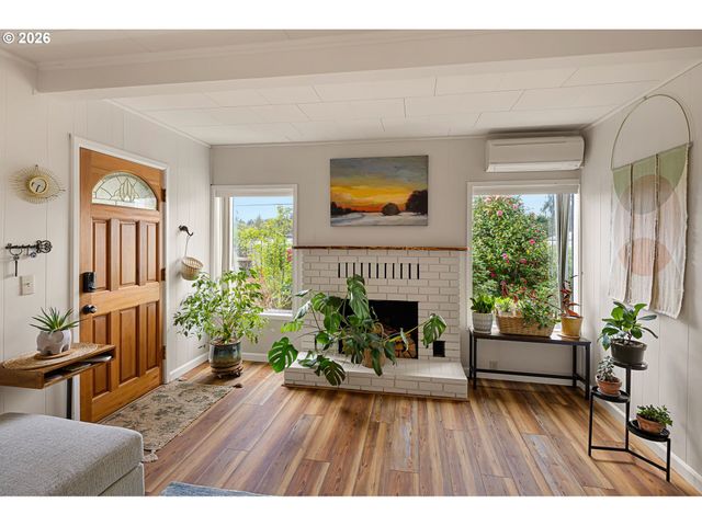 85528 DILLEY Ln, Eugene, OR 97405