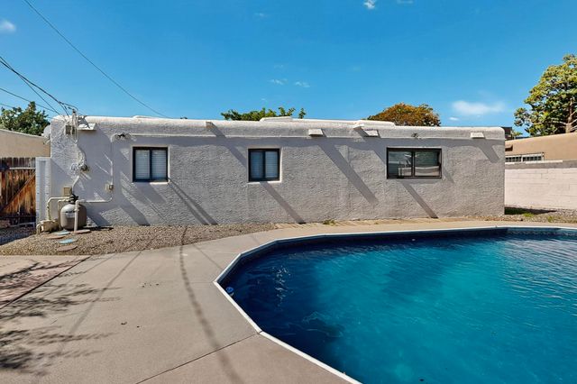 1820 Lester Drive NE Drive NE, Albuquerque, NM 87112