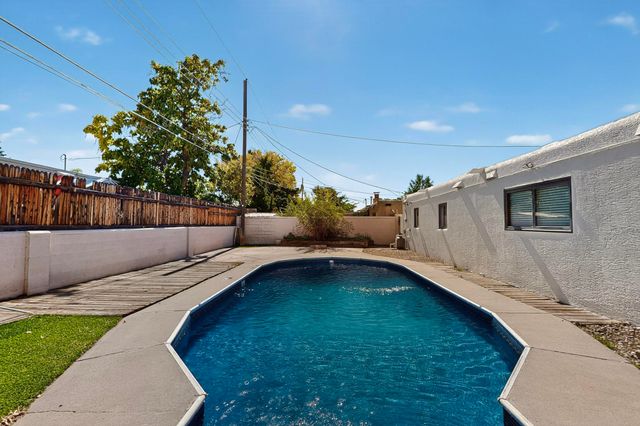 1820 Lester Drive NE Drive NE, Albuquerque, NM 87112