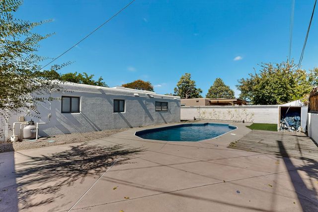1820 Lester Drive NE Drive NE, Albuquerque, NM 87112