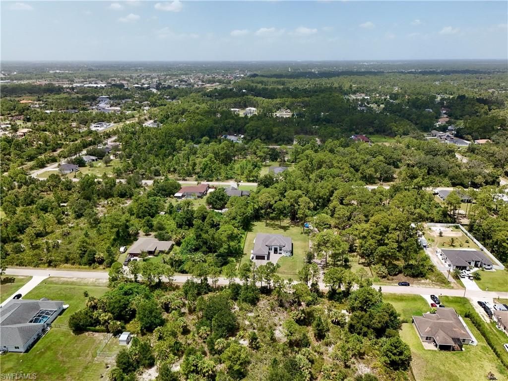 811 Edison AVE, LEHIGH ACRES, FL 33972 — photo 4