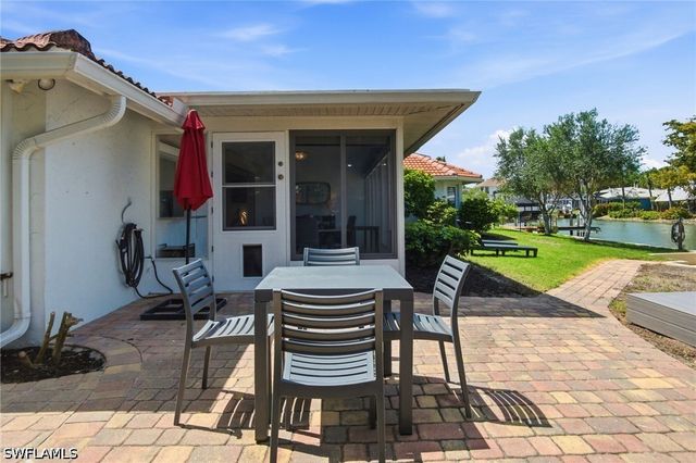 455 Bayside AVE, Naples, FL 34108