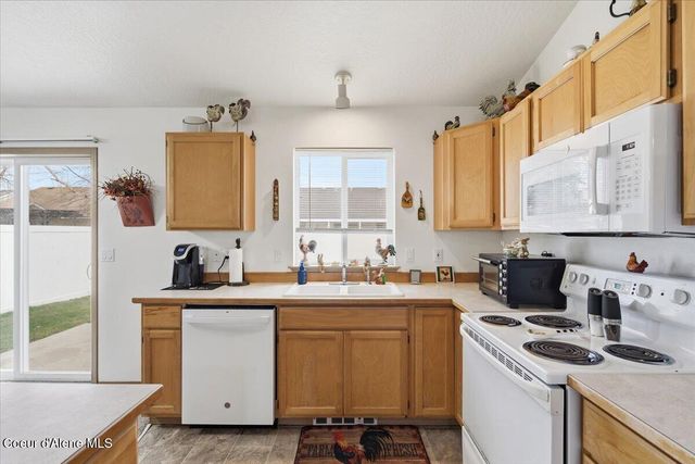 4937 W Palmwood LN, Post Falls, ID 83854