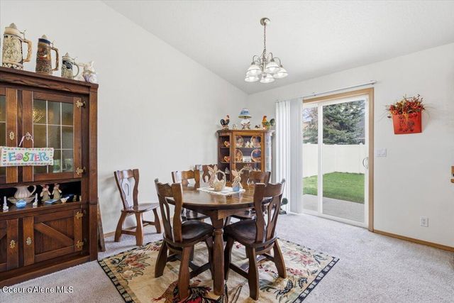 4937 W Palmwood LN, Post Falls, ID 83854