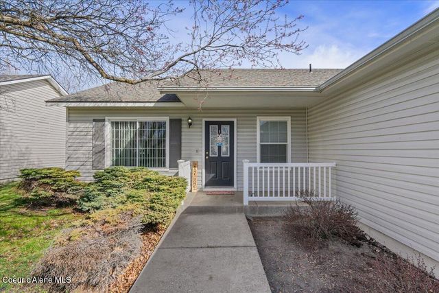 4937 W Palmwood LN, Post Falls, ID 83854