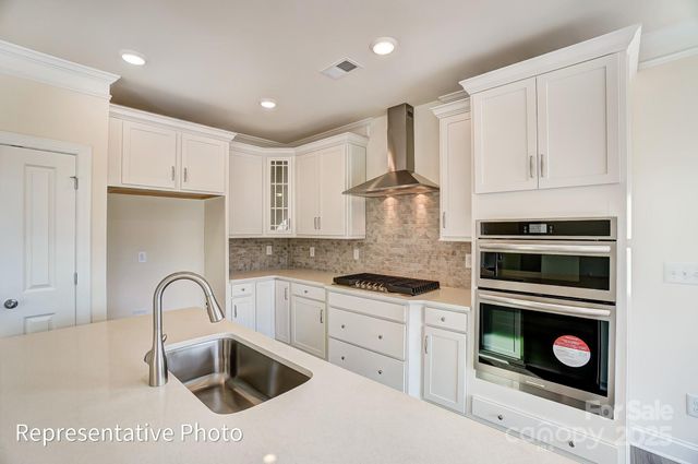 109 Longwood Road, Mooresville, NC 28115