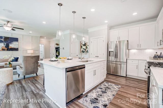 109 Longwood Road, Mooresville, NC 28115