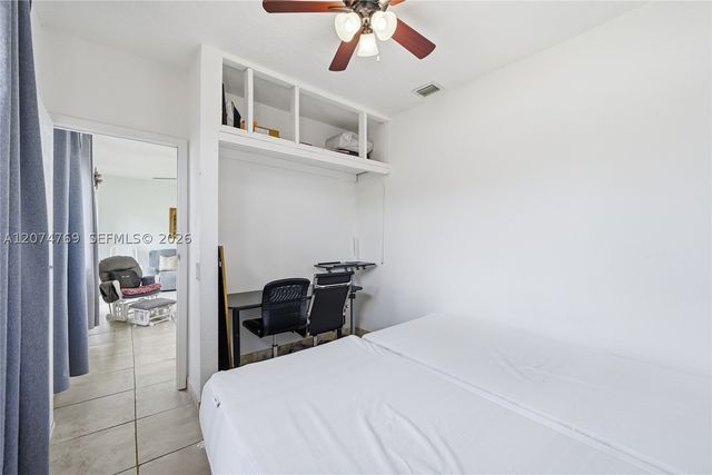 8641 NW 25th Ct, Sunrise, FL 33322