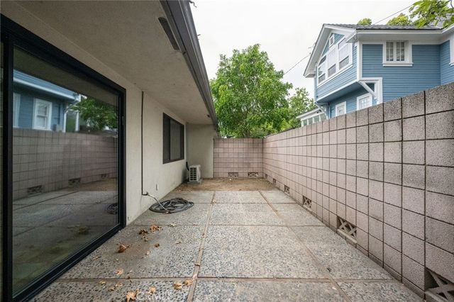 361 W 6th Street, Claremont, CA 91711