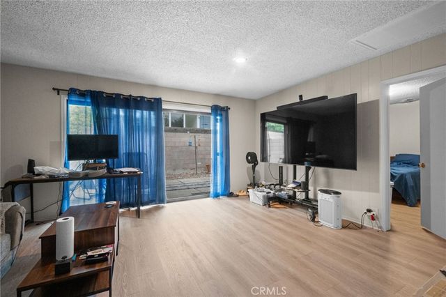361 W 6th Street, Claremont, CA 91711