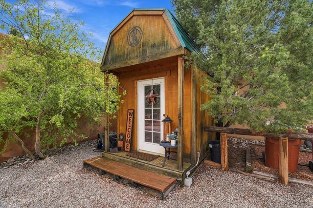 23 Sagebrush Circle, Corrales, NM 87048