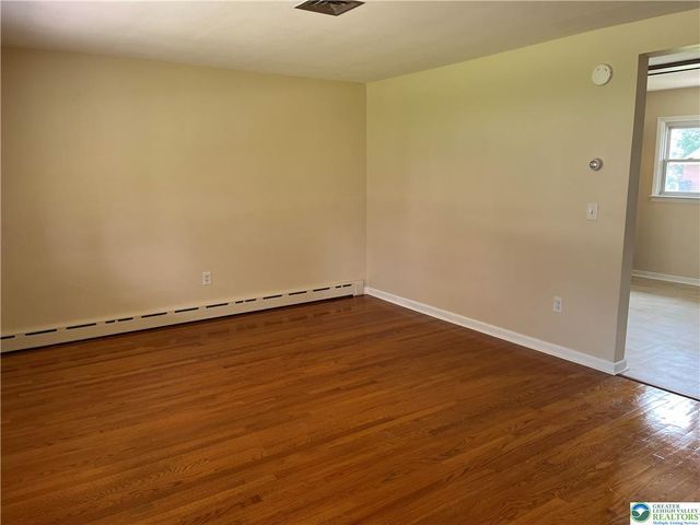 1621 Chippendale Circle, Bethlehem City, PA 18017