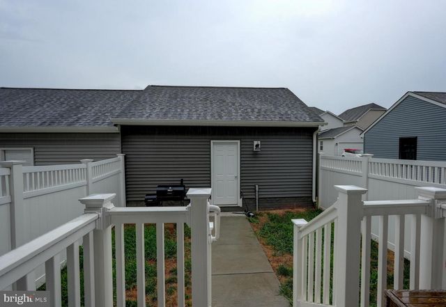 1309 PEDIGREE ST, Frederick, MD 21702