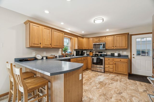 1407 US Route 5, Weathersfield, VT 05156