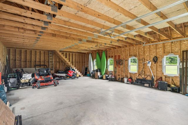 1407 US Route 5, Weathersfield, VT 05156